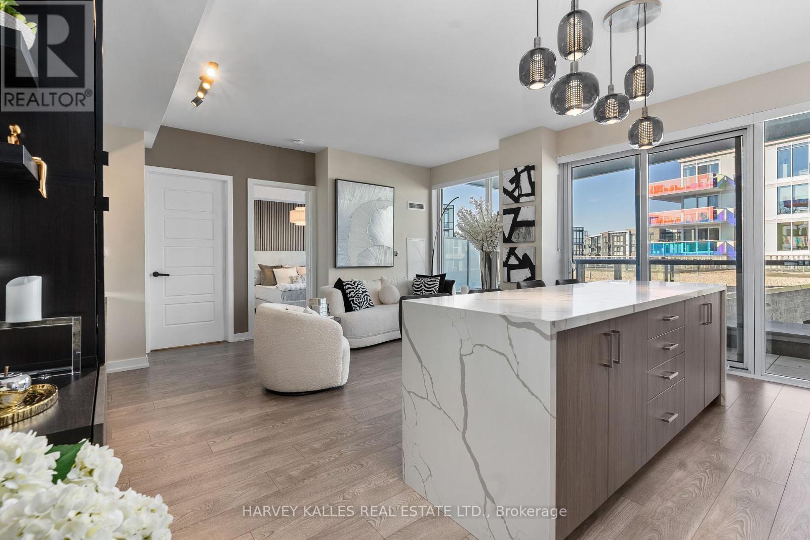 #303 333 SUNSEEKER AVENUE - 10