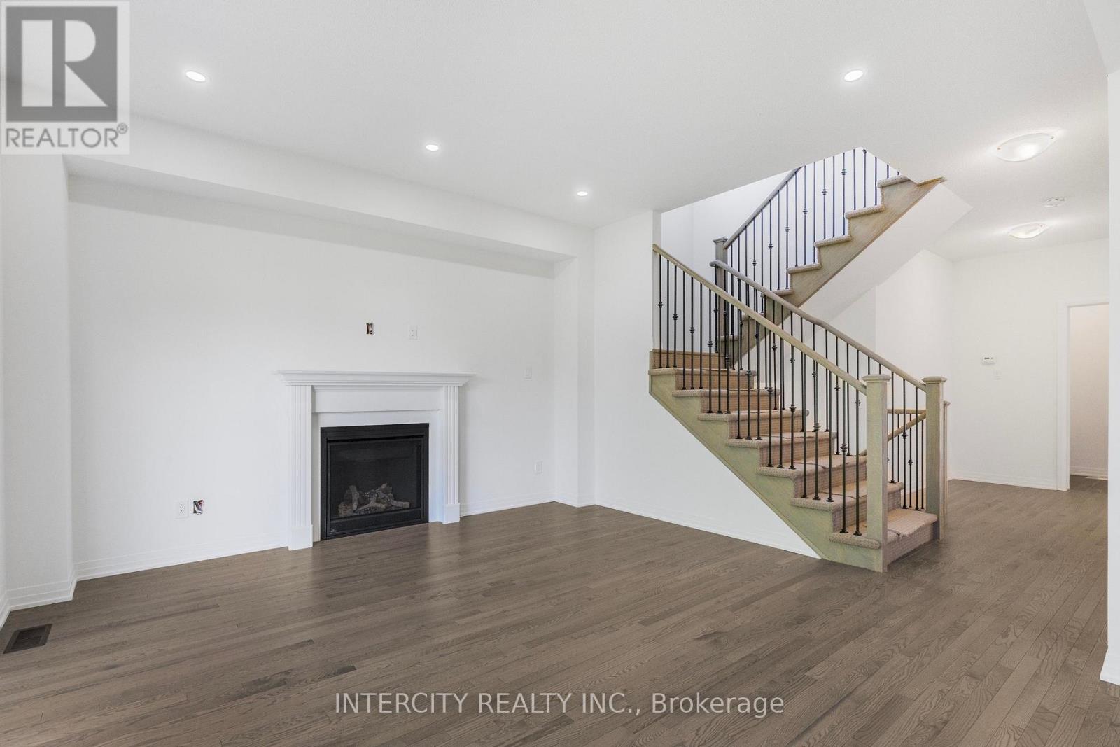 327 QUEBEC STREET - 15