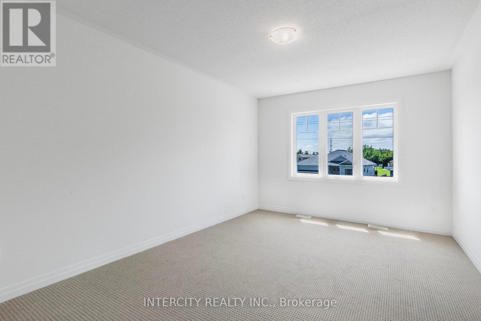 327 QUEBEC STREET - 24
