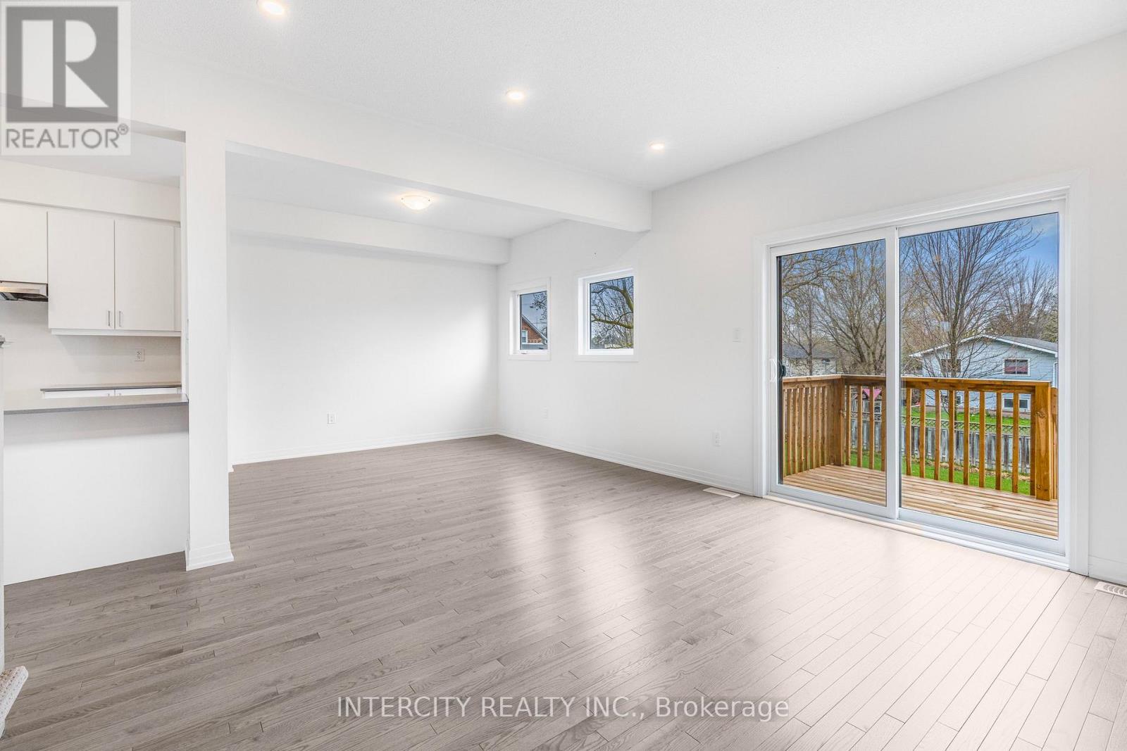 345 QUEBEC STREET - 12