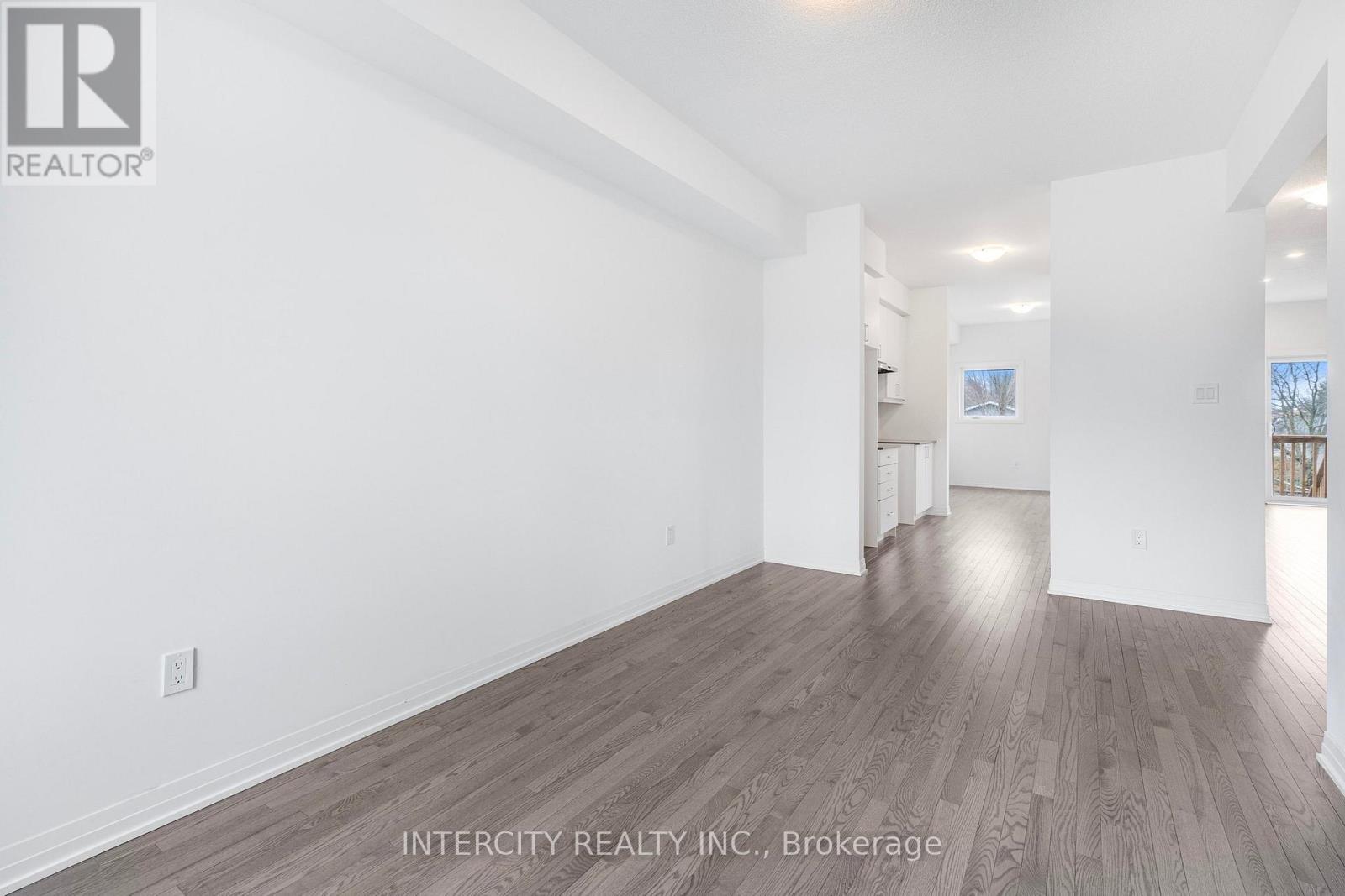 345 QUEBEC STREET - 5