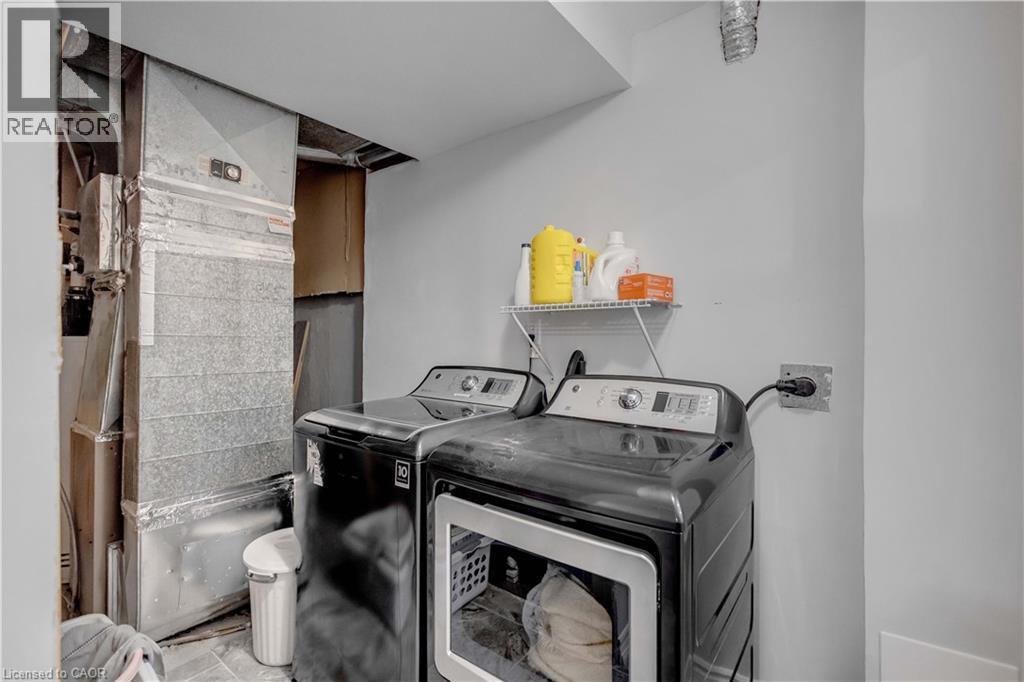 423 KNIGHTSBRIDGE Crescent - 31