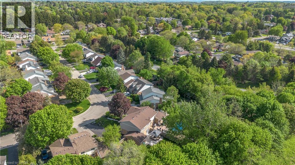 423 KNIGHTSBRIDGE Crescent - 43