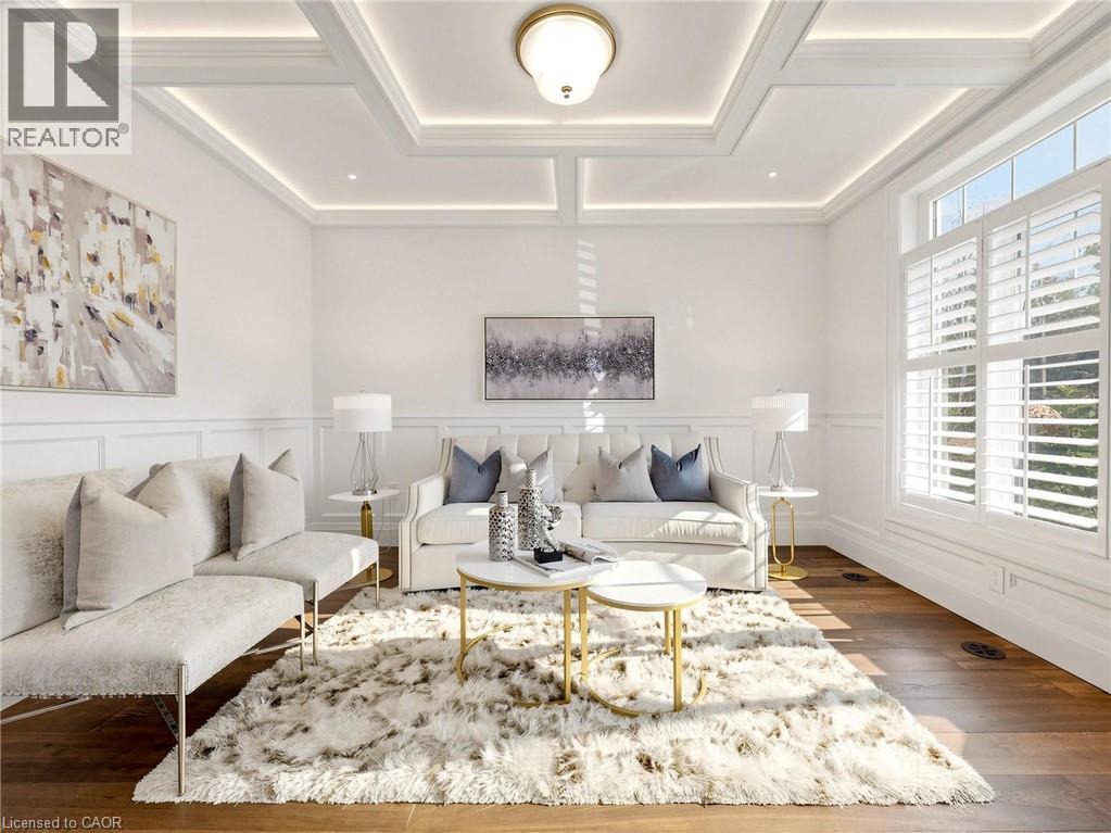 315 WILSON Street W - 5
