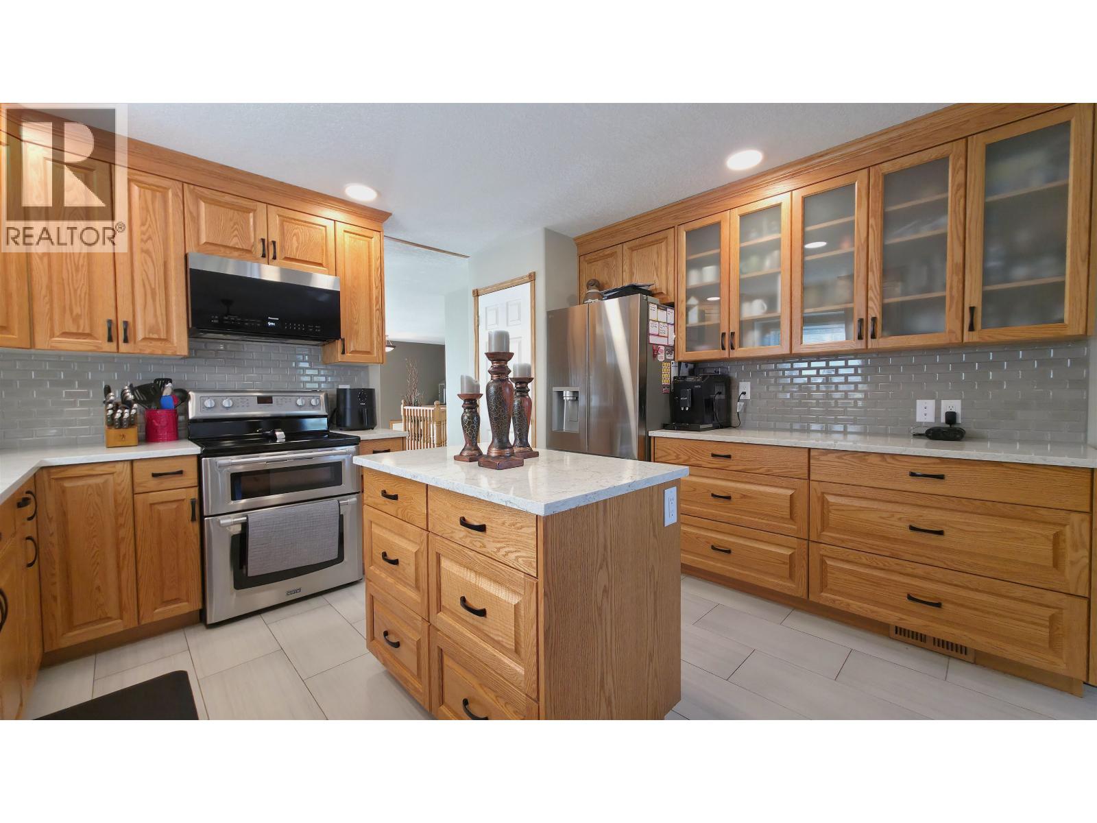 6528 DELISLE COURT - 3