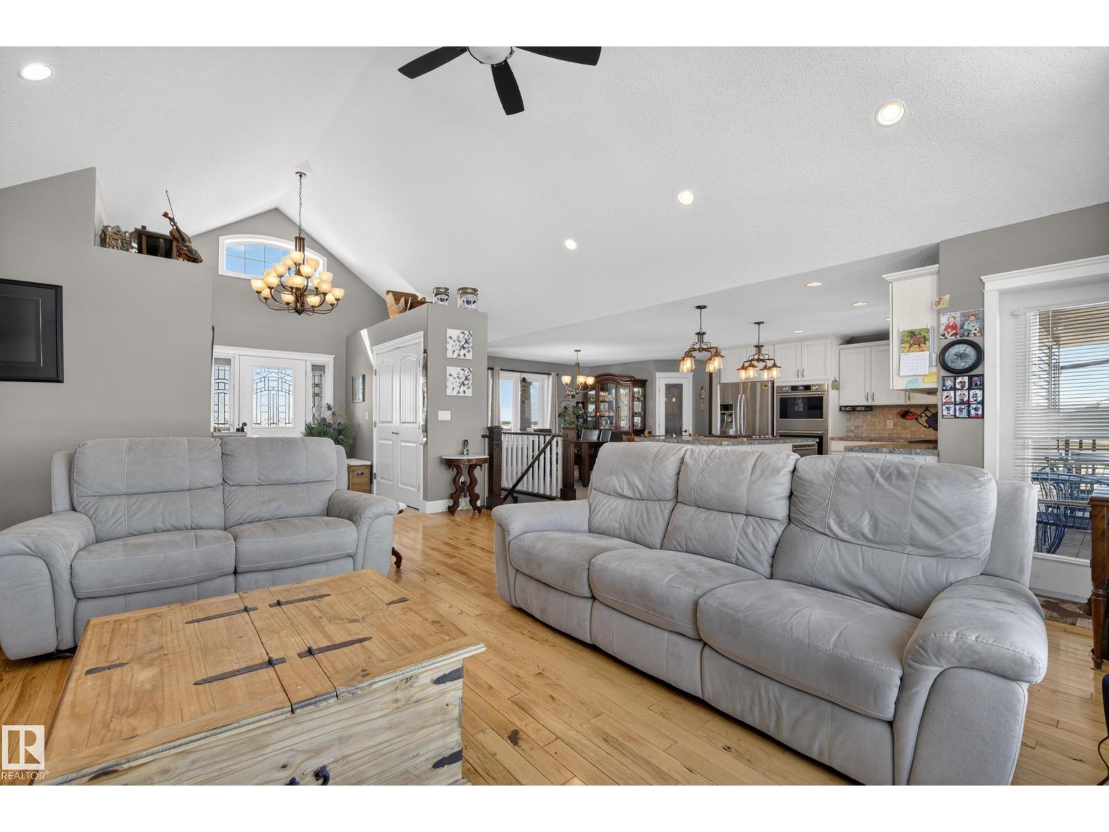 531064 Range Road 174 - 17