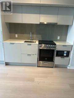 Photo of 448 Burnhamthorpe Road