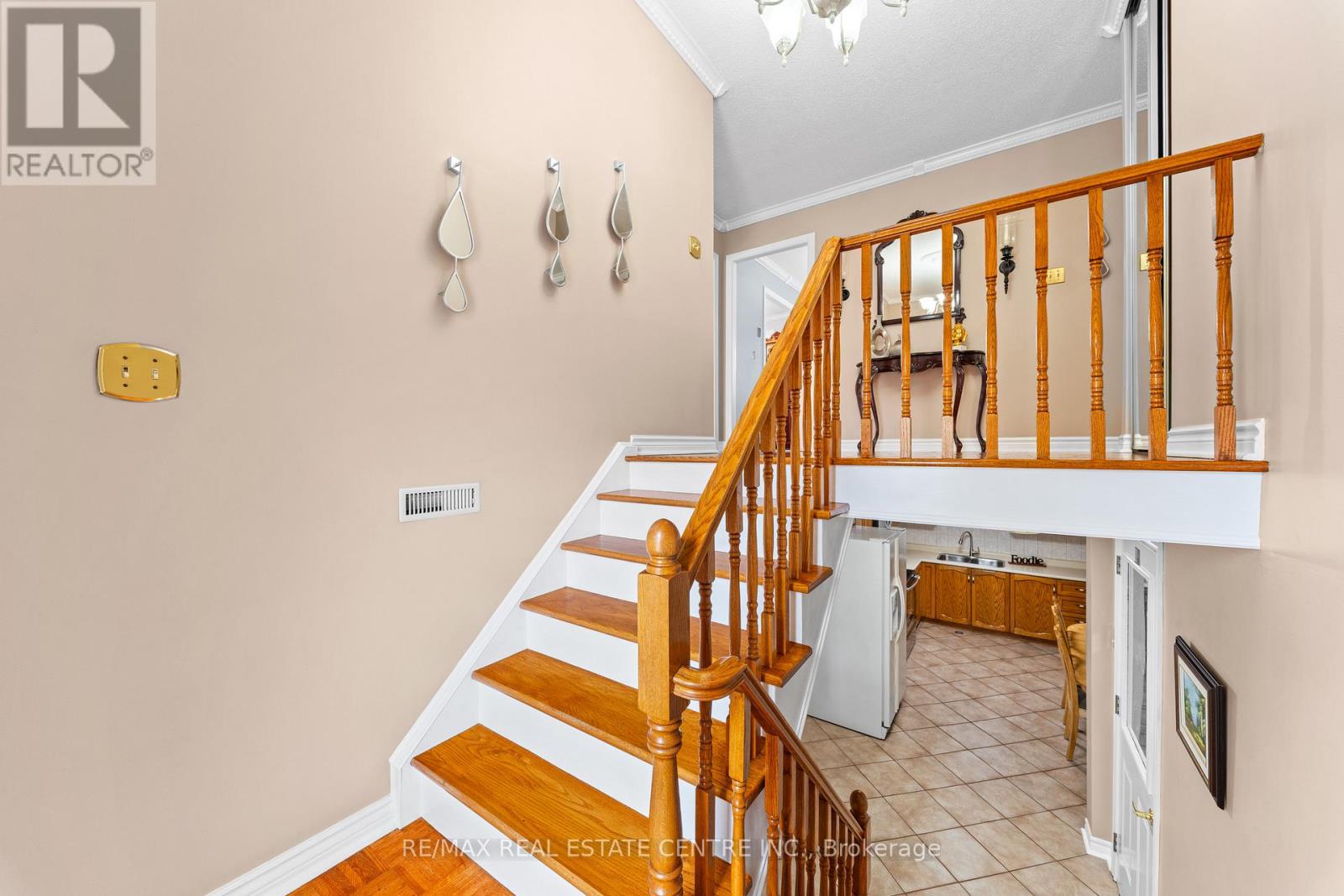 24 LINKDALE ROAD - 7