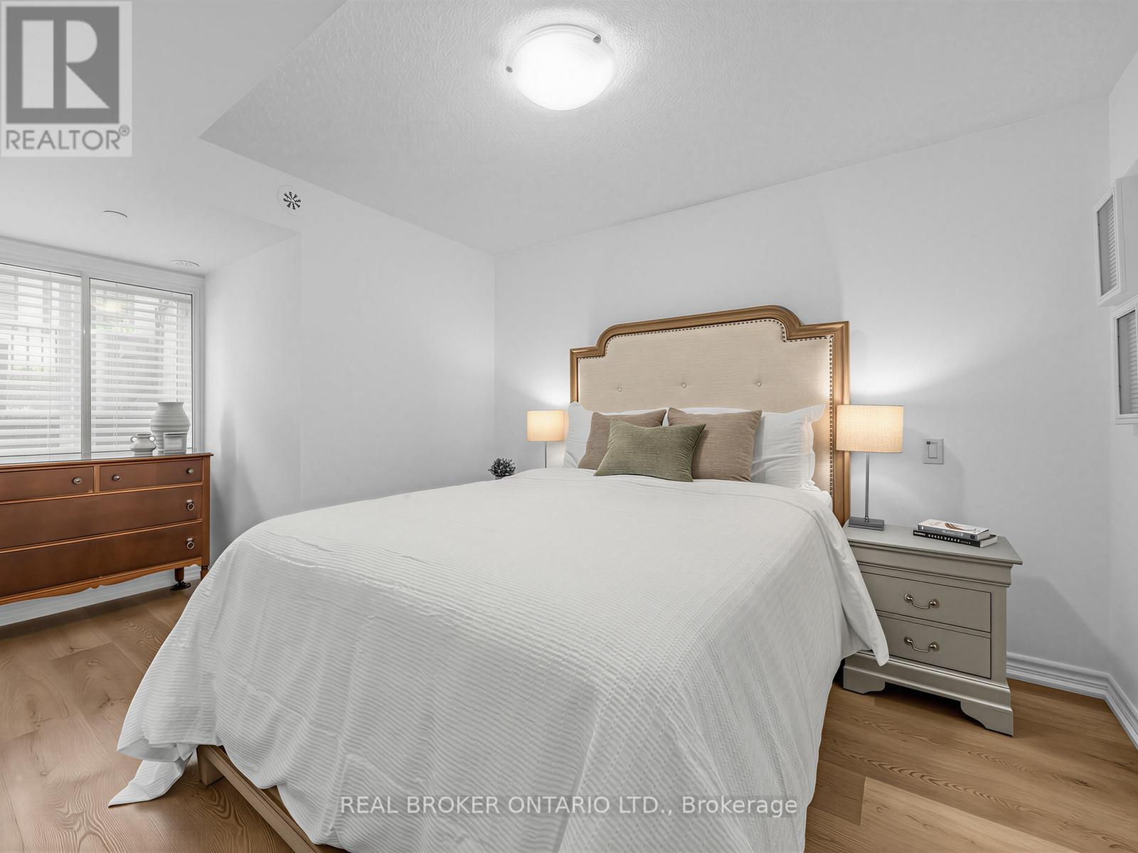 #88 30 CARNATION AVENUE - 13