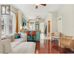 560 Indian Grove, Toronto, ON M6P2J4 Photo 28