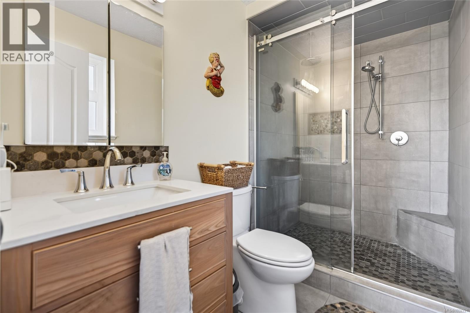 1425 Sabre Crt, Comox
