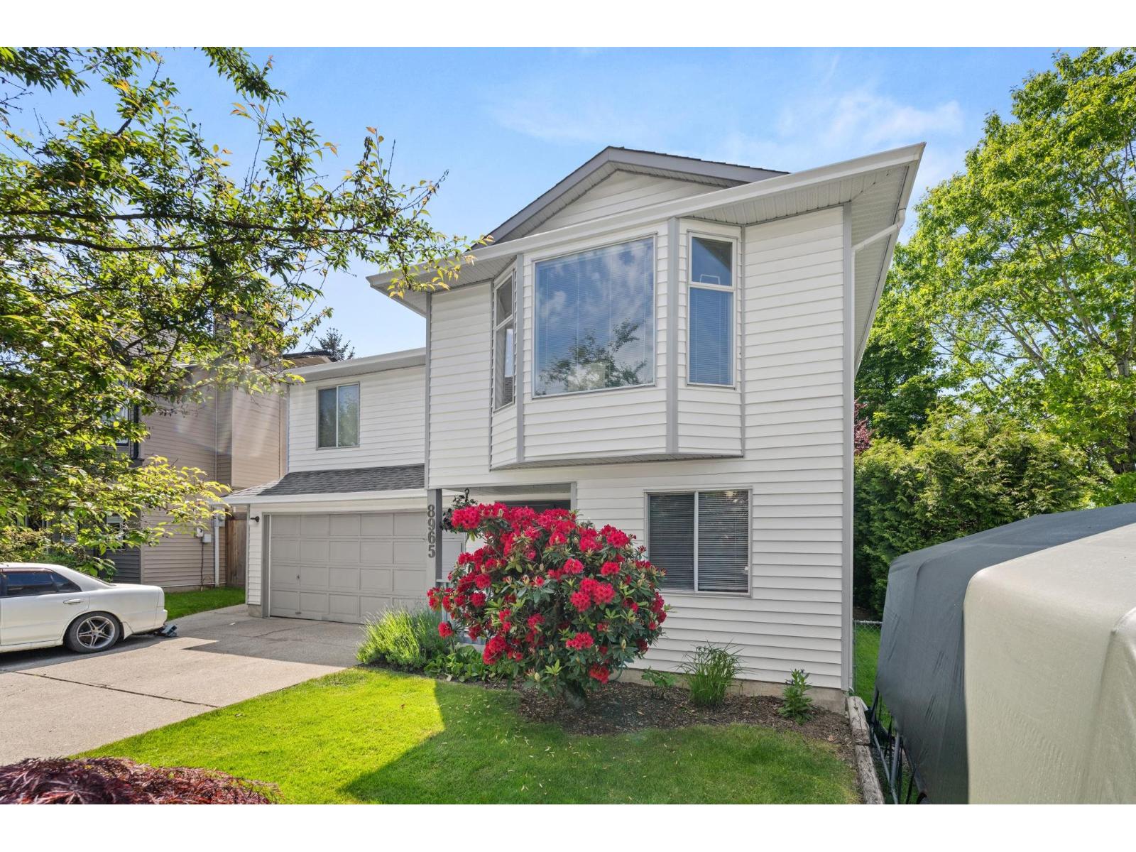 8965 213 STREET, Langley