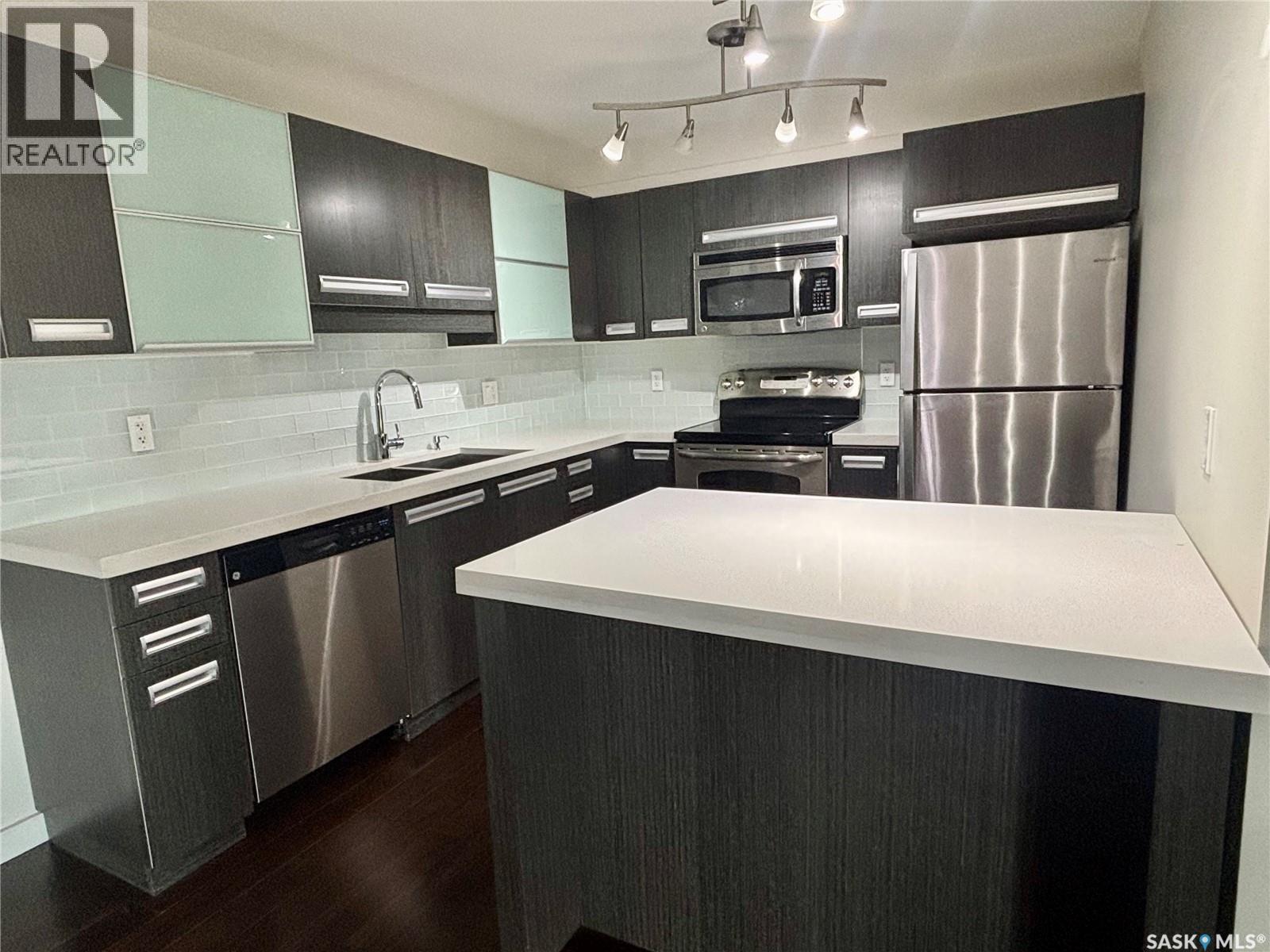 #117 211 LEDINGHAM STREET - Image 3