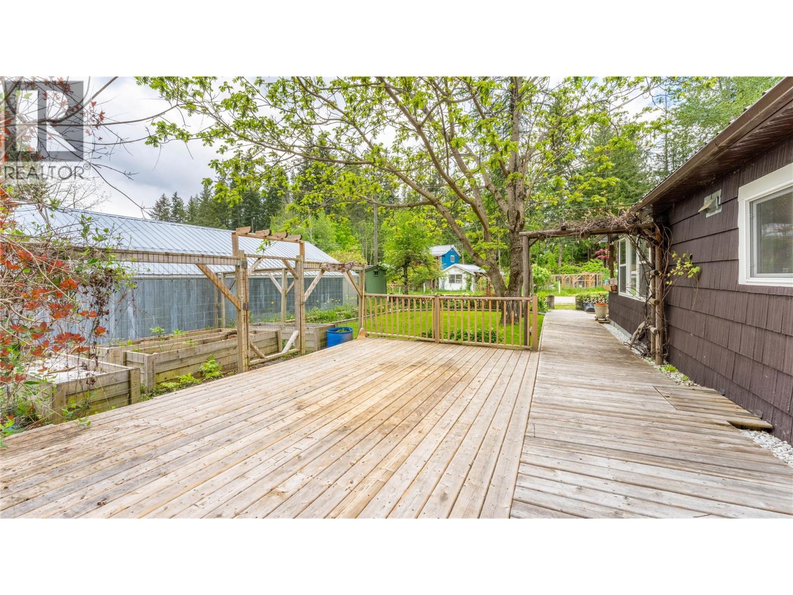 1506 Campbell Avenue - 34