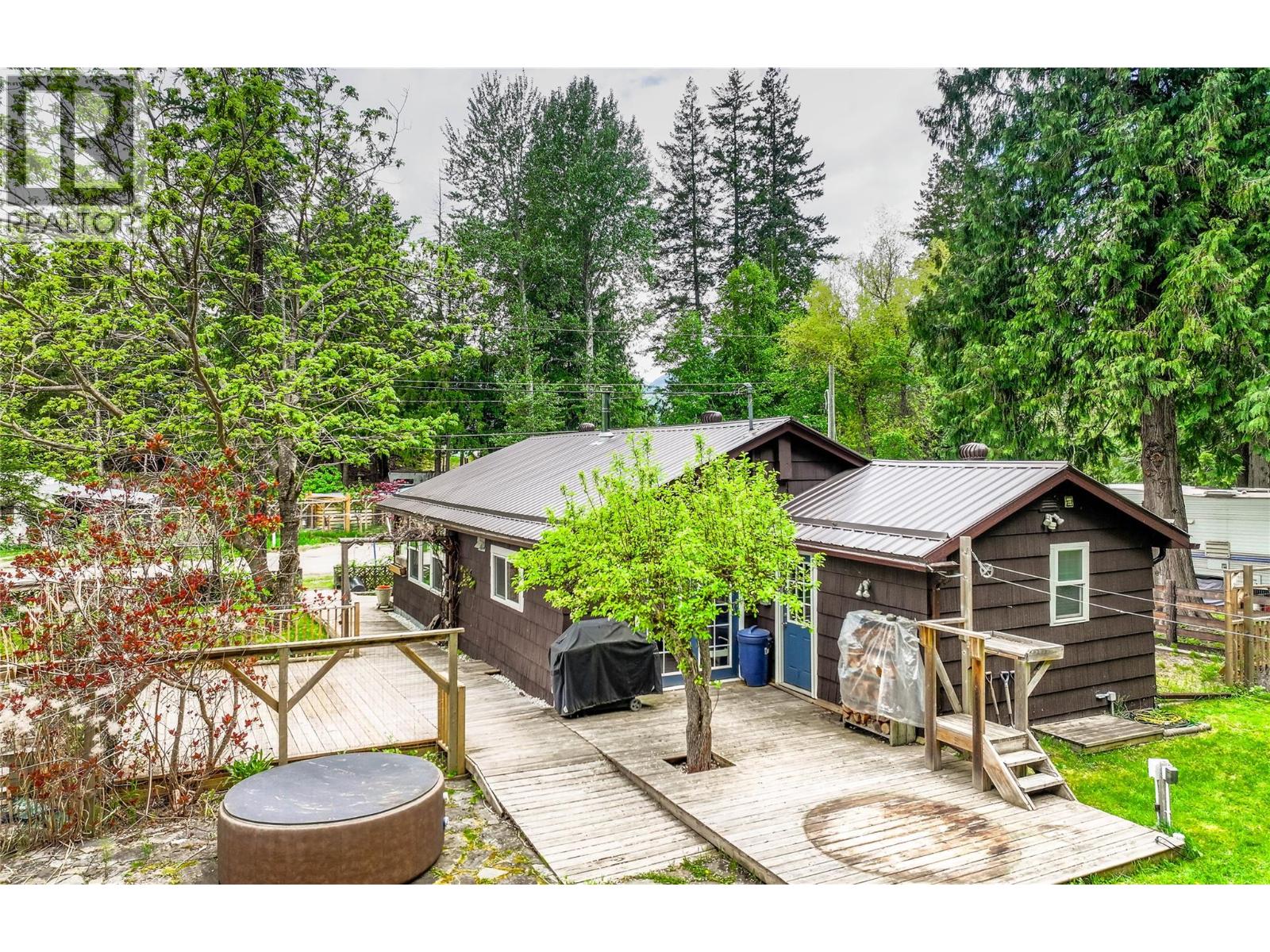 1506 Campbell Avenue - 4