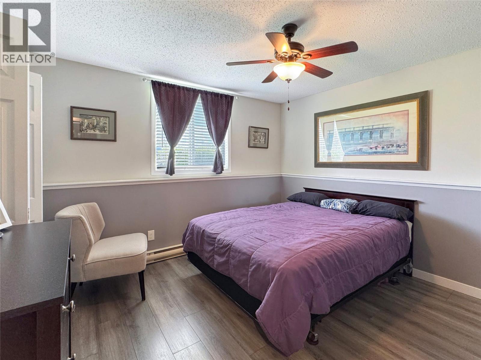 #10 717 21  N Avenue - 10
