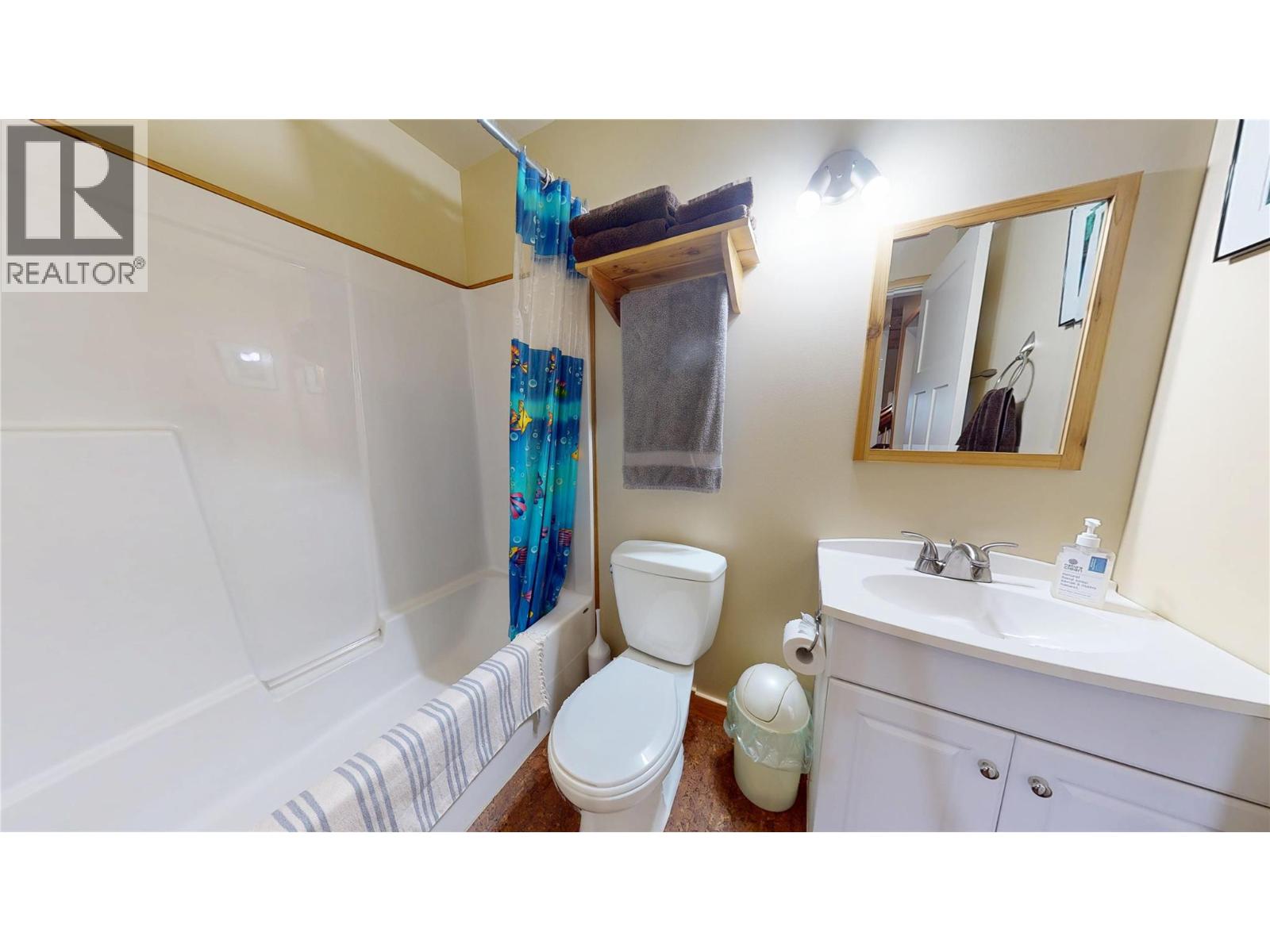 3286 Hurstfield Road - 32
