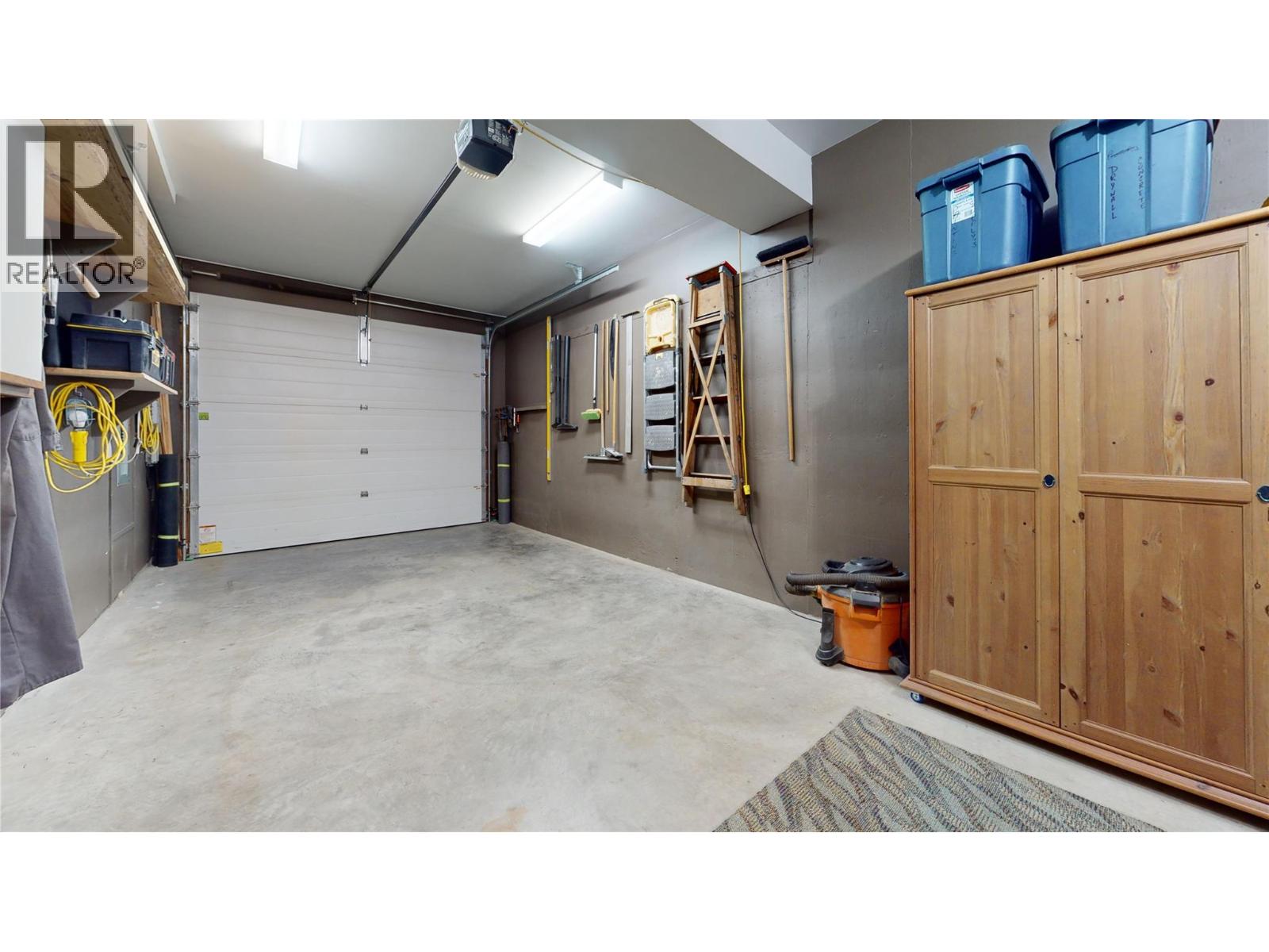 3286 Hurstfield Road - 38