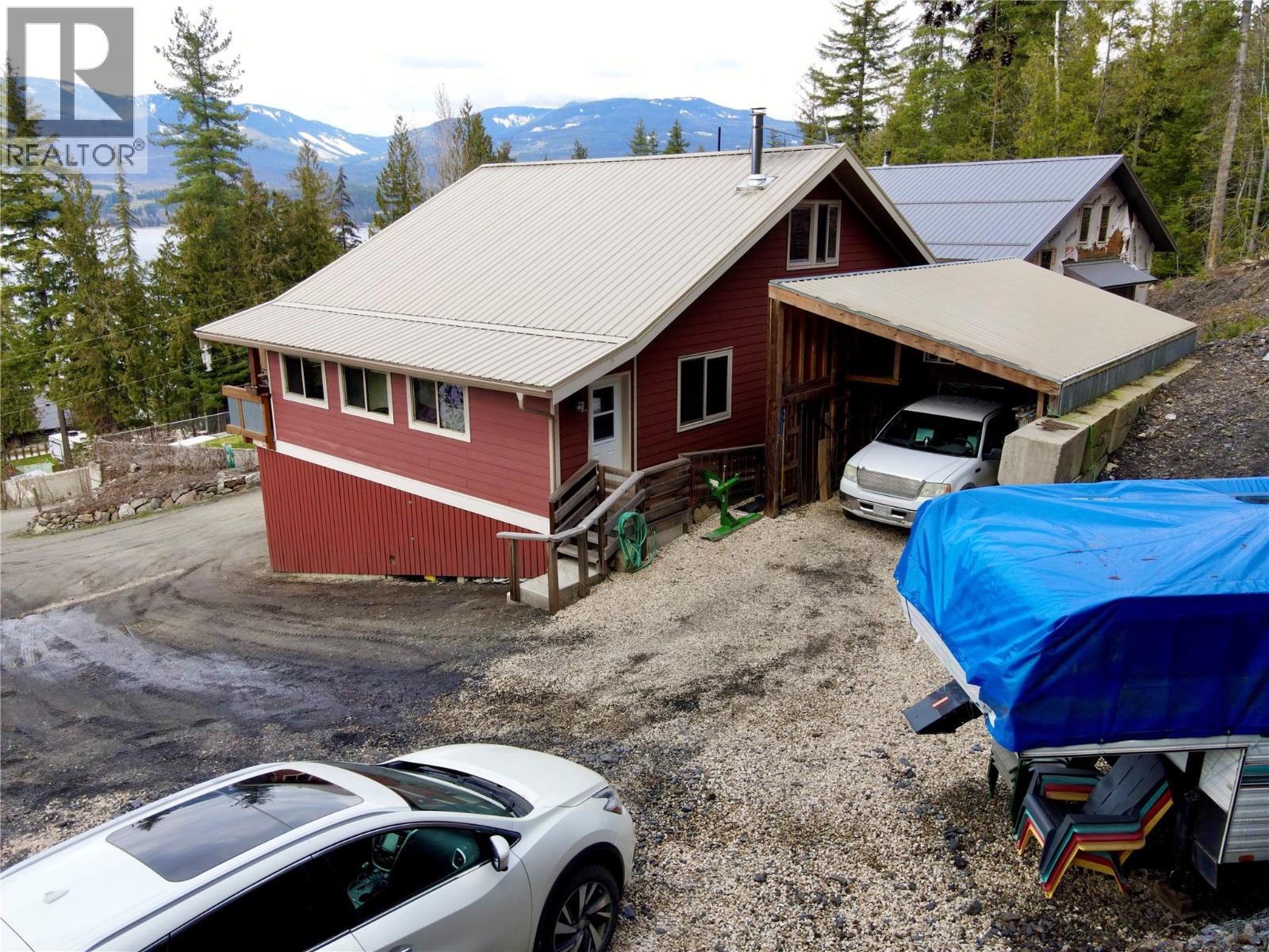 3286 Hurstfield Road, Blind Bay