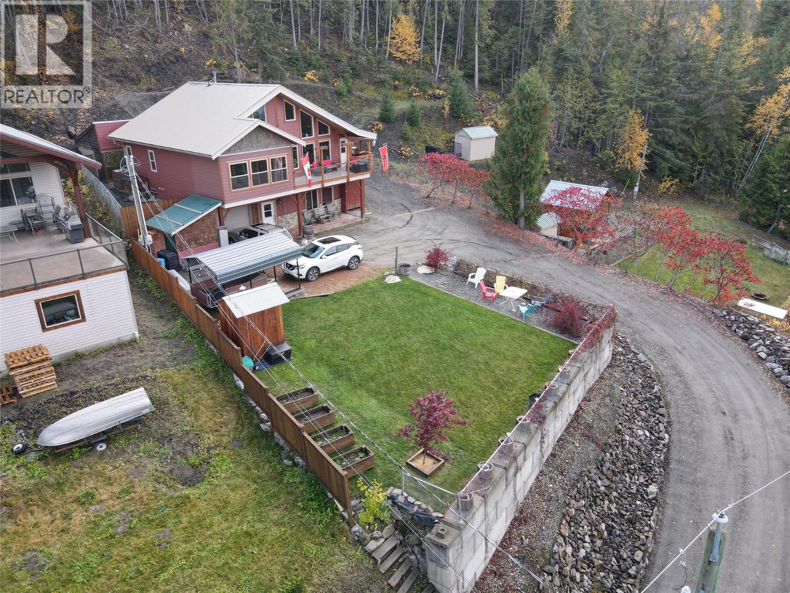 3286 Hurstfield Road, Blind Bay