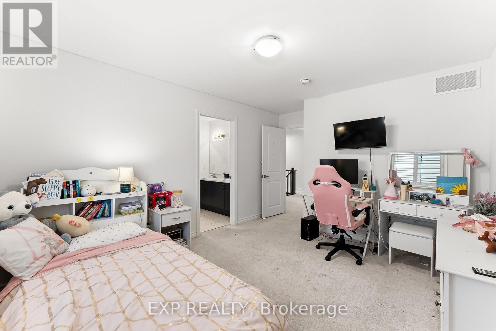 22 CONNOLLY ROAD - 30