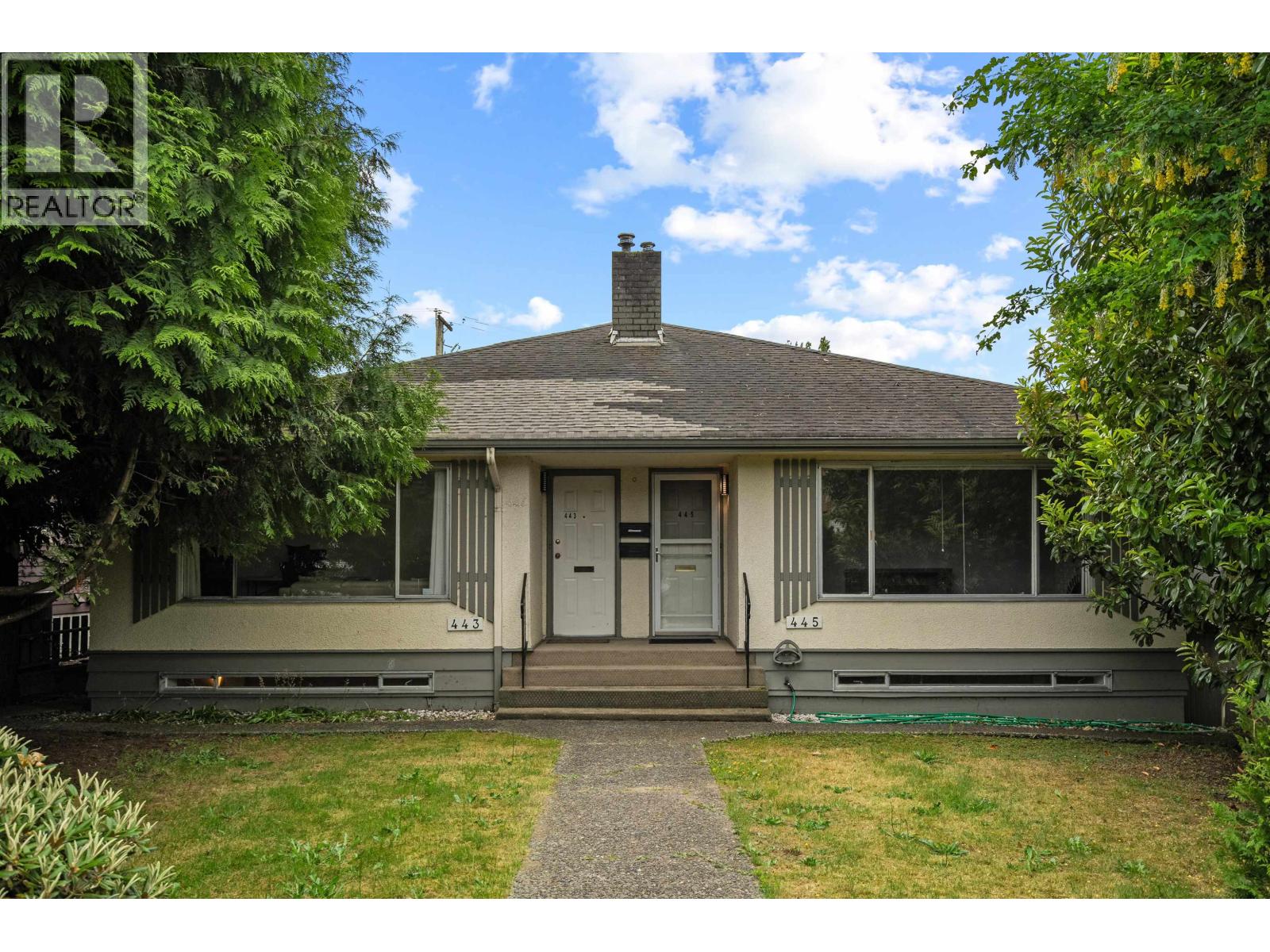 443-445 KEITH Road - main photo