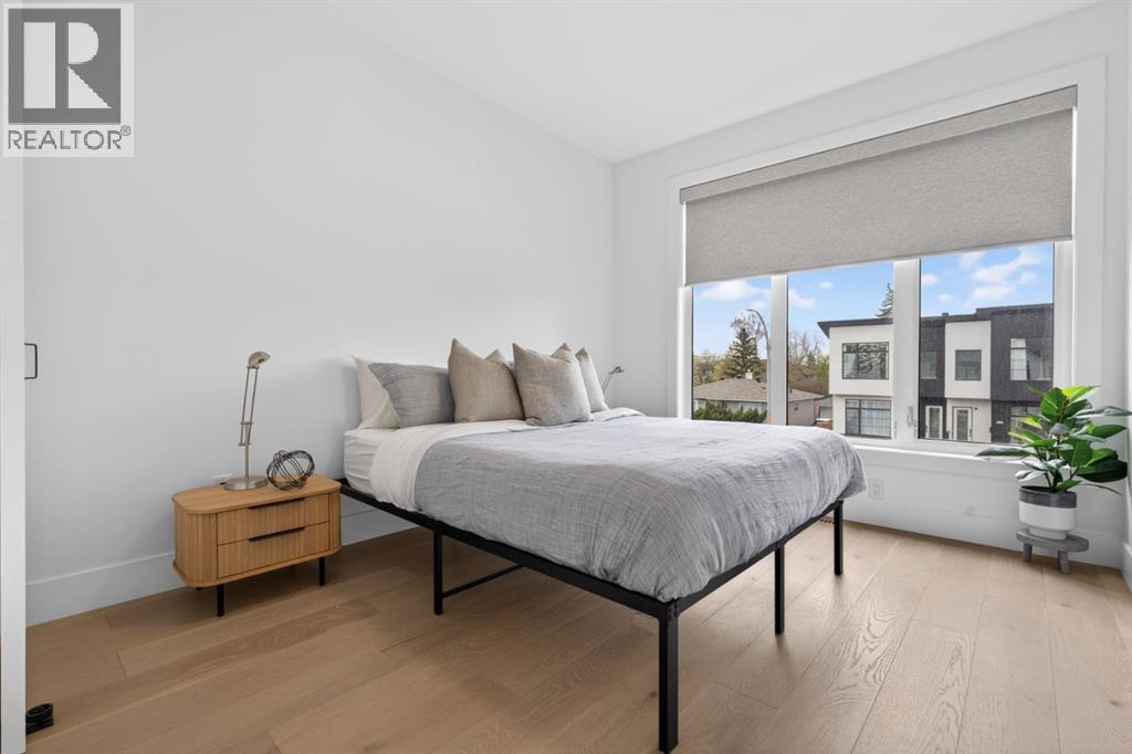2506 20 Street SW - 18
