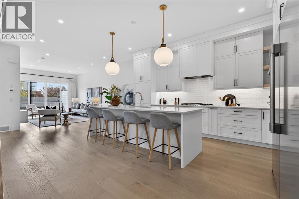 2506 20 Street SW - Image 3