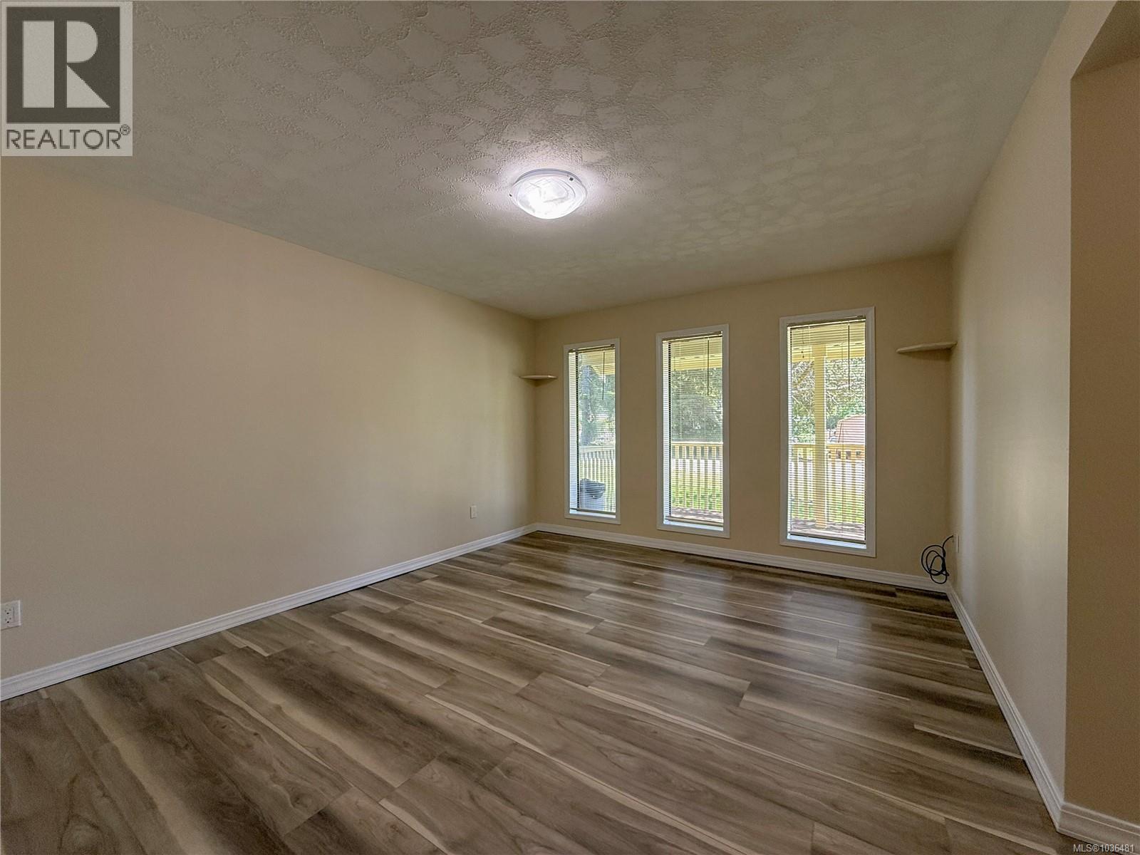 2714 Vallejo Rd - 10