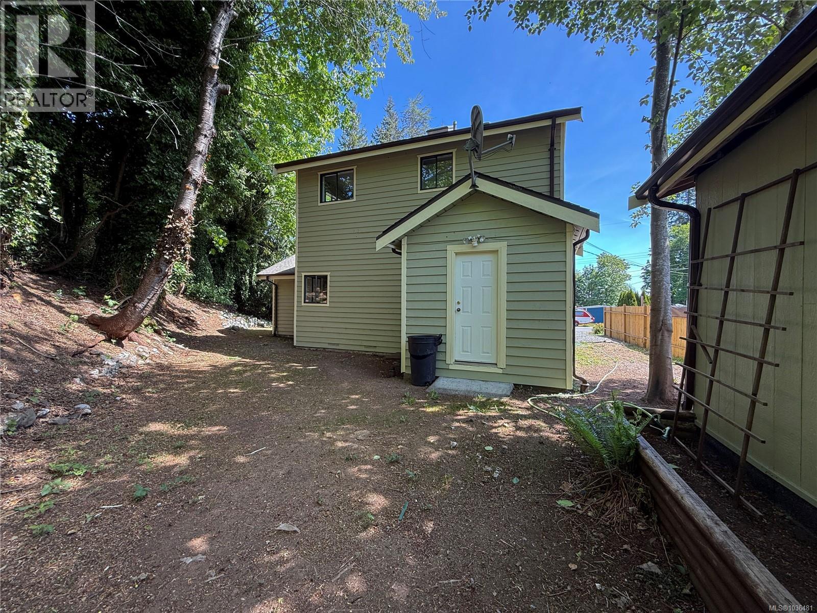 2714 Vallejo Rd - 32