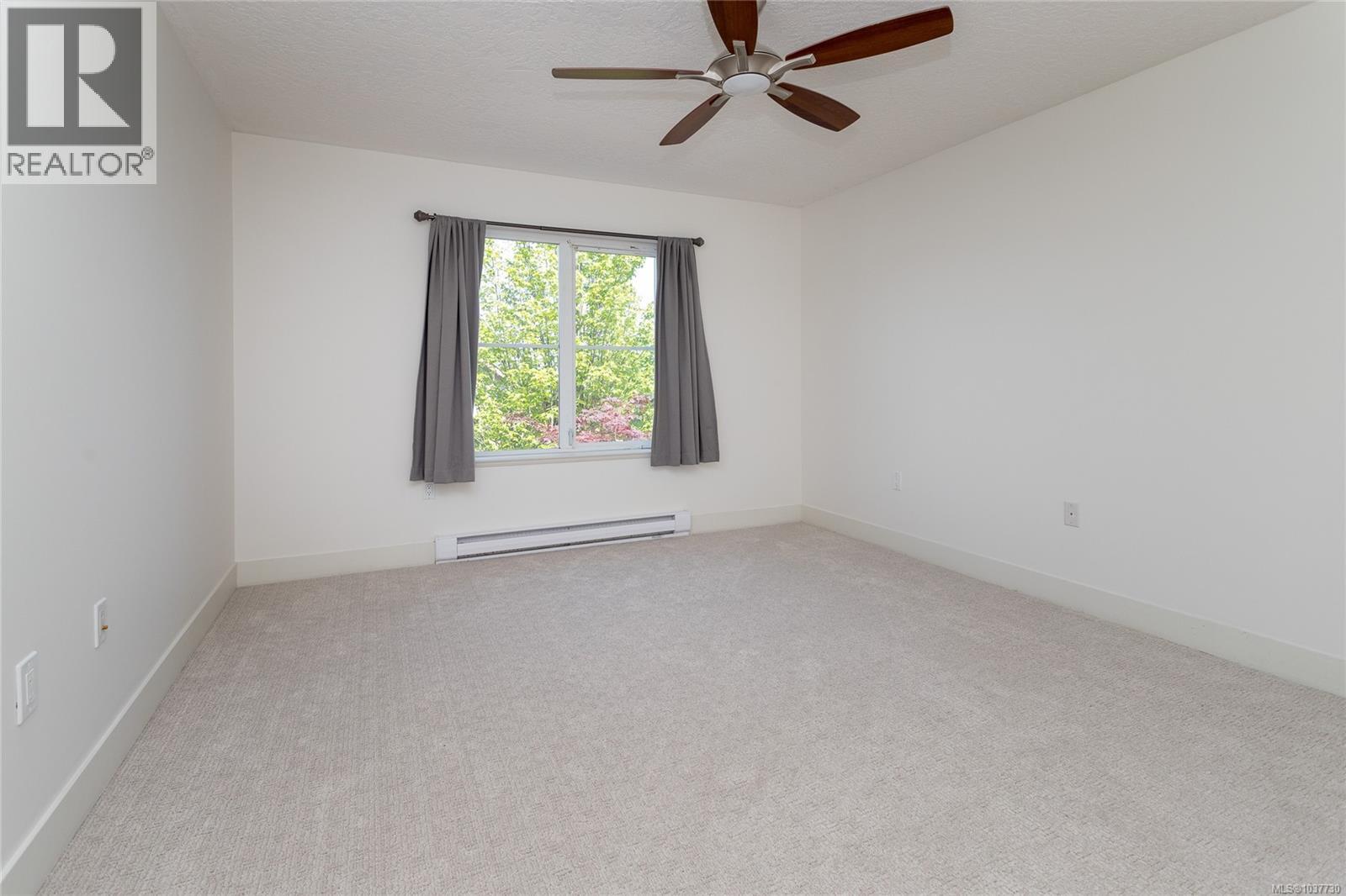 2122 Greenhill Rise - 16