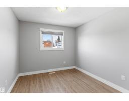 914 9 St, Cold Lake, AB T9M1H8 Photo 37
