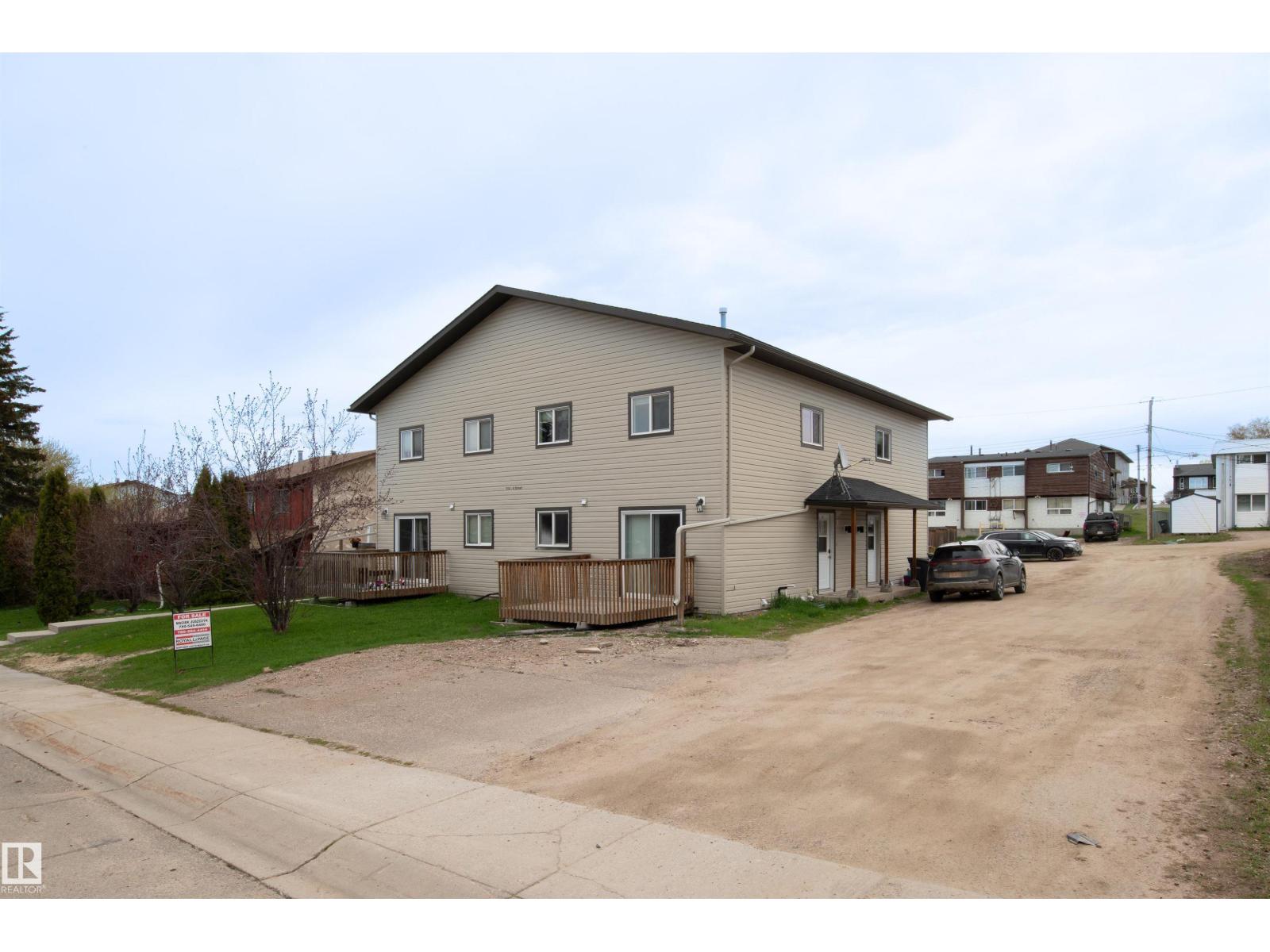 914 9 ST - 23