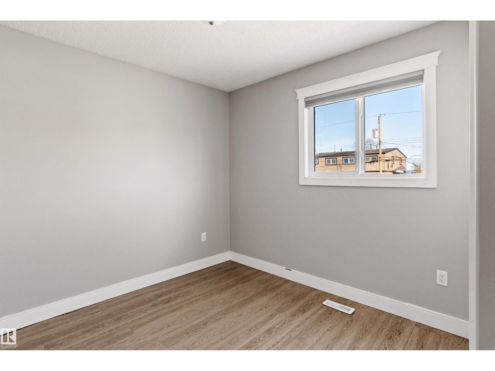 914 9 ST - 38