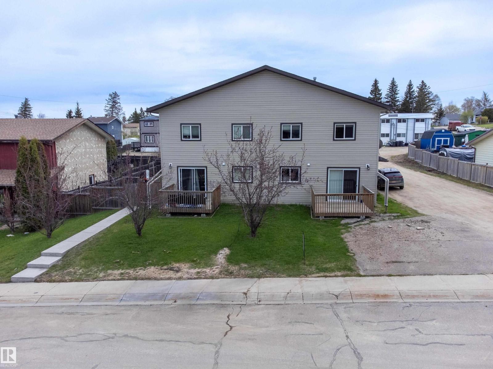 914 9 ST - 1