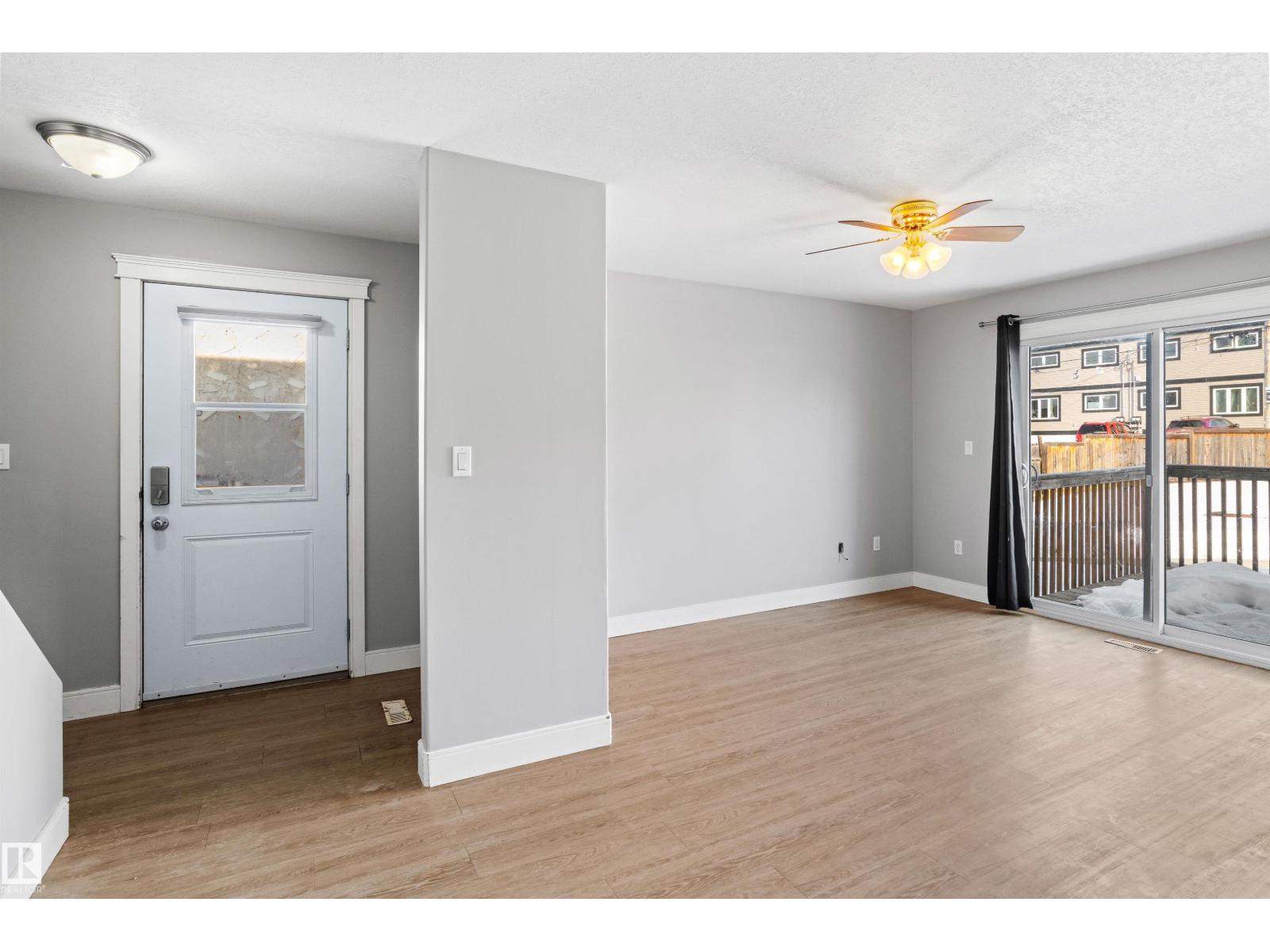 914 9 ST - 29