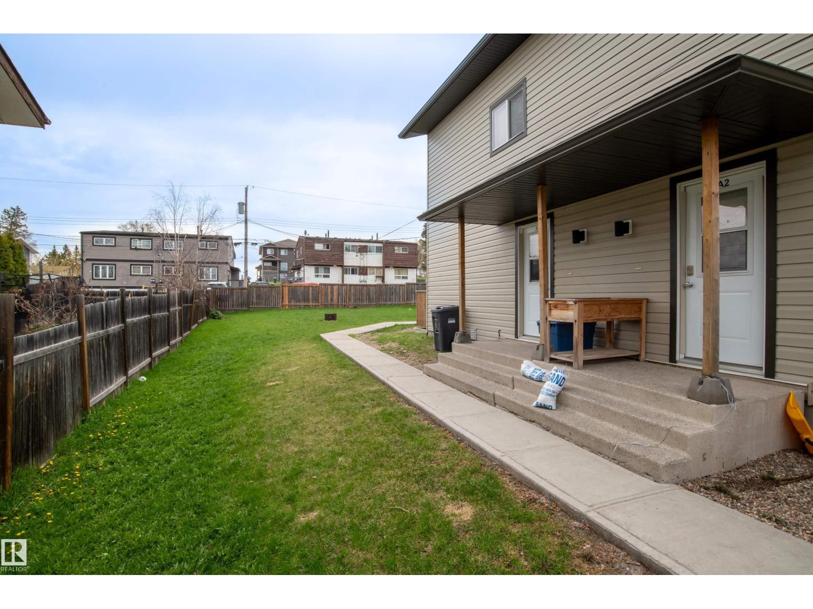 914 9 ST - 27