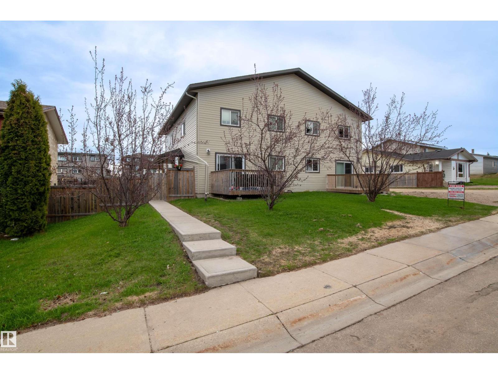 914 9 ST - 22