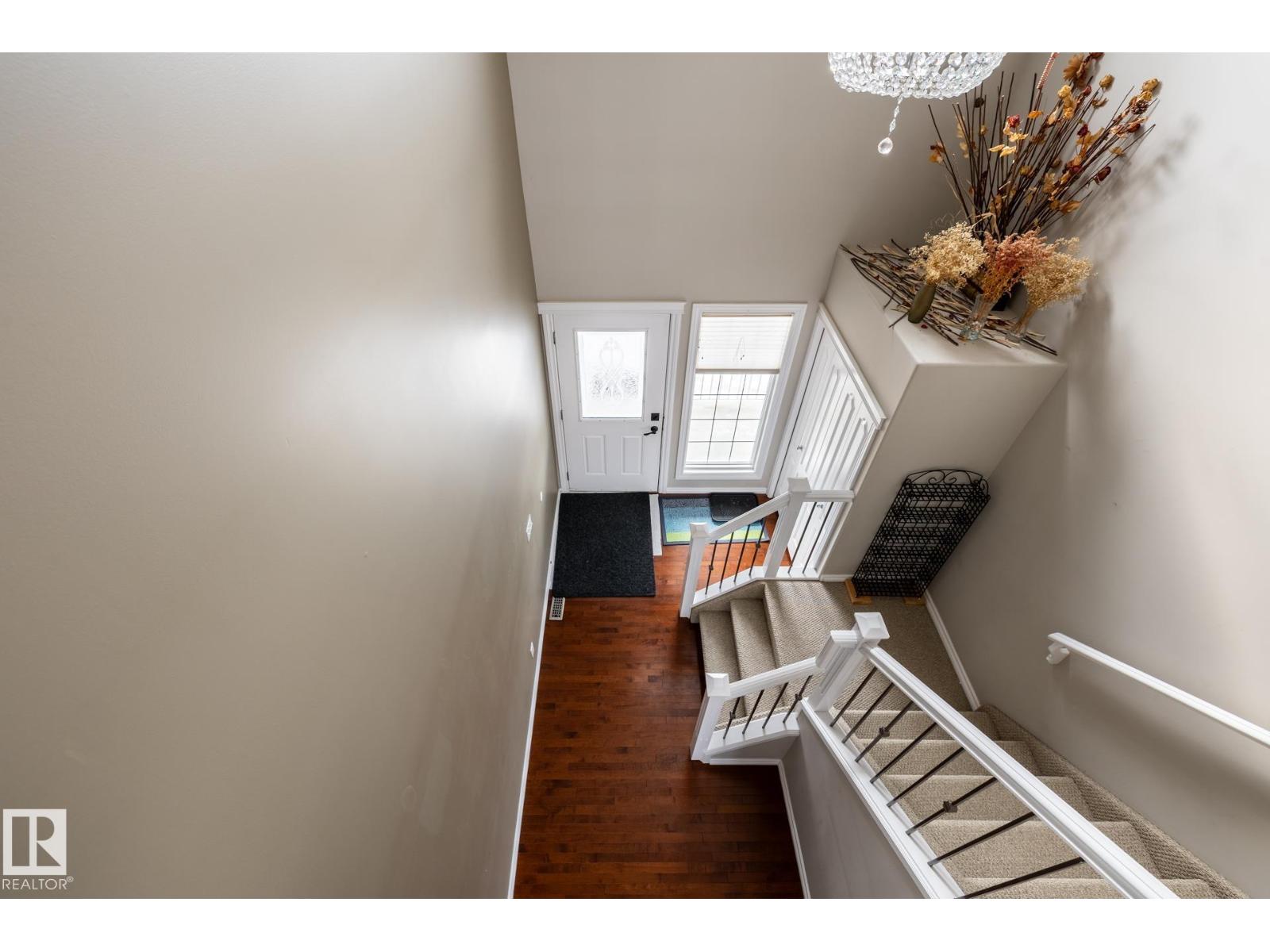 11622 11 AV SW - 10