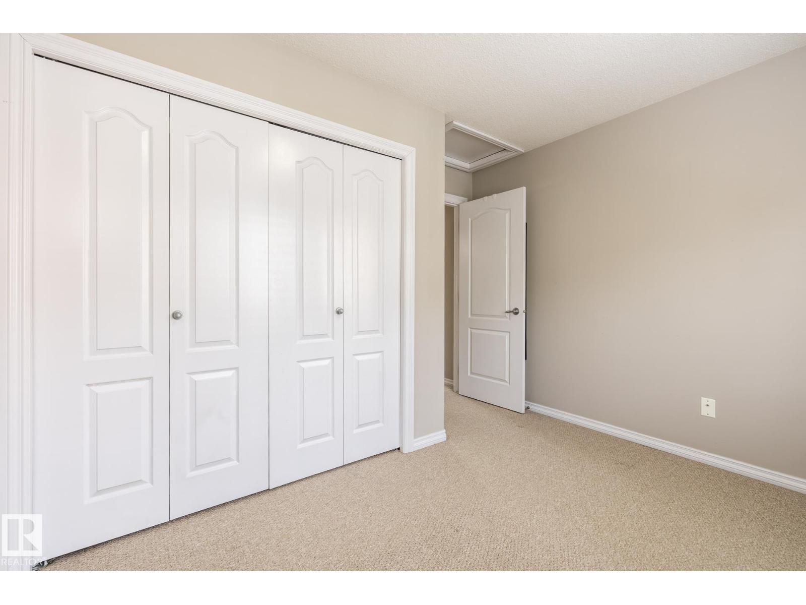 11622 11 AV SW - 22