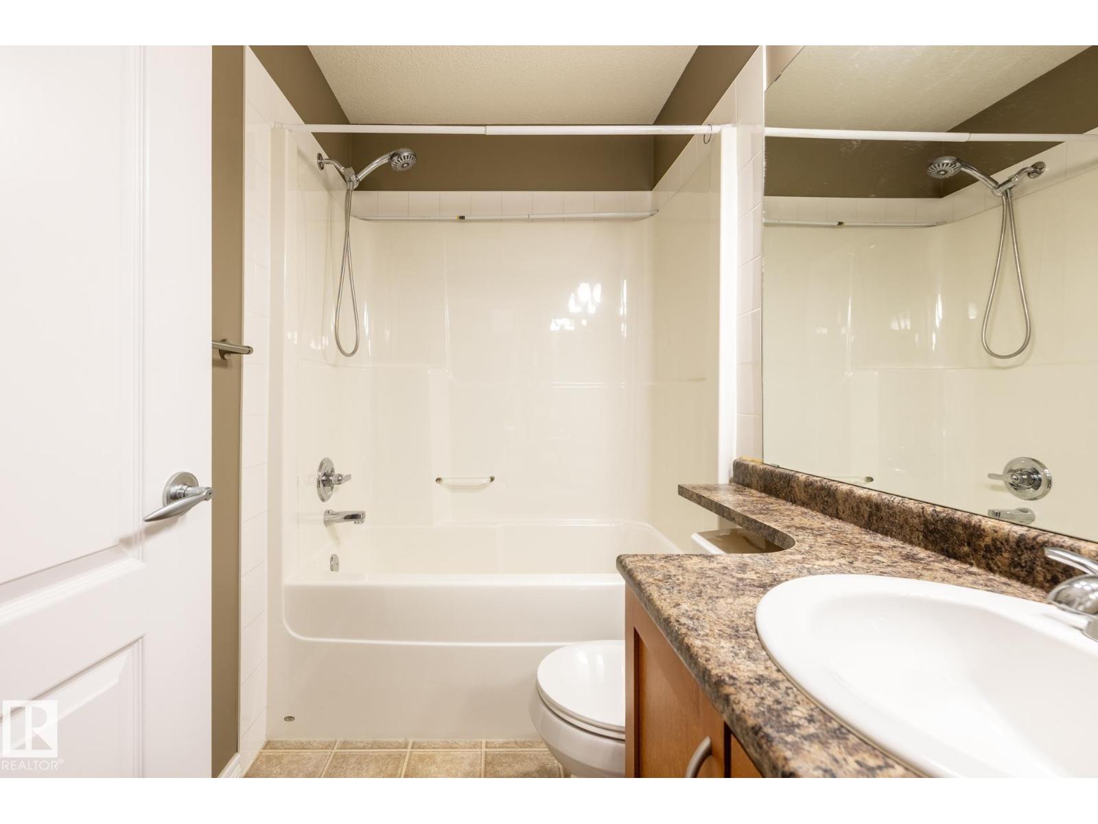 11622 11 AV SW - 23