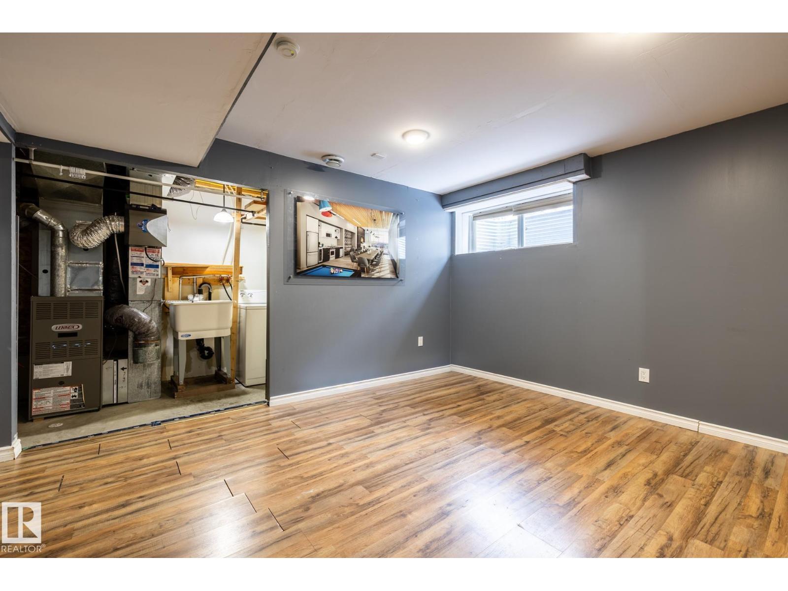 11622 11 AV SW - 28