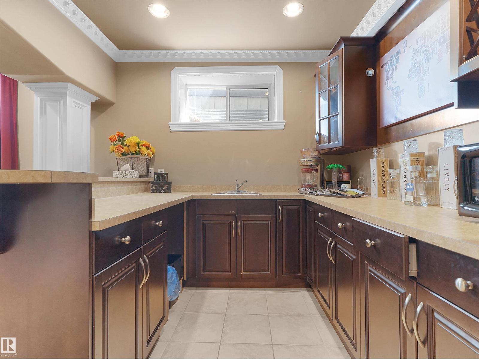 1511 69 ST SW - 23