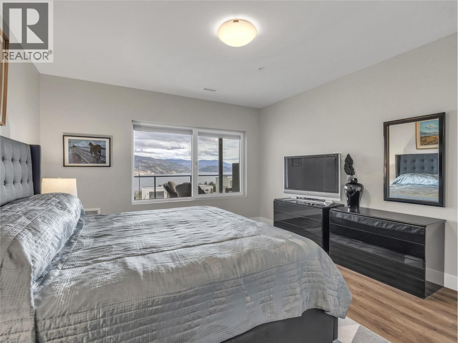 300 VISTA Park Unit# 322, Penticton