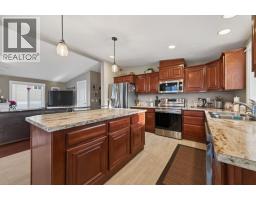 4pc Bathroom - 768 Shuswap  E Road Unit# 14, Kamloops, BC V2H0A4 Photo 9