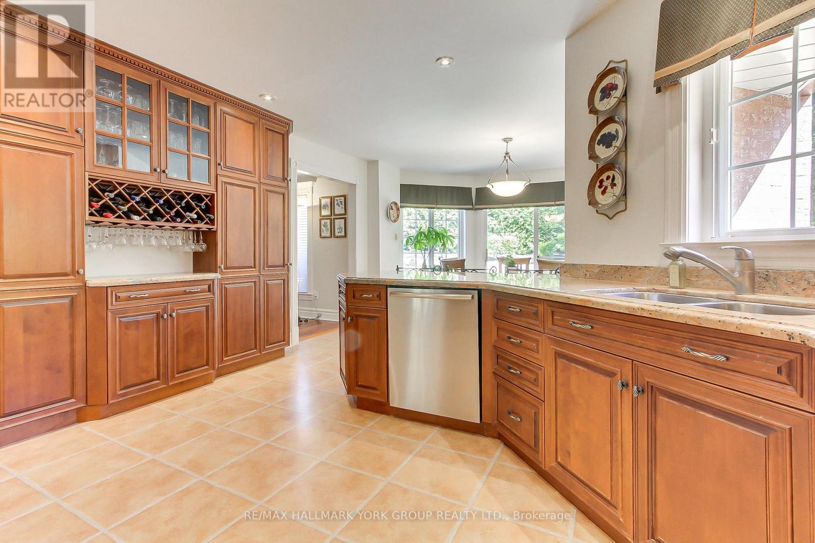 953 DAMASCUS COURT - 10