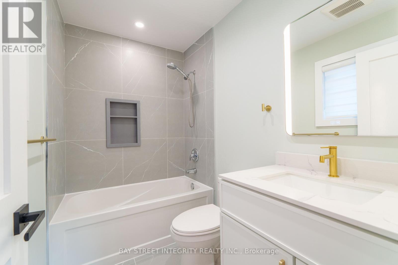 2247 RODICK ROAD - 19