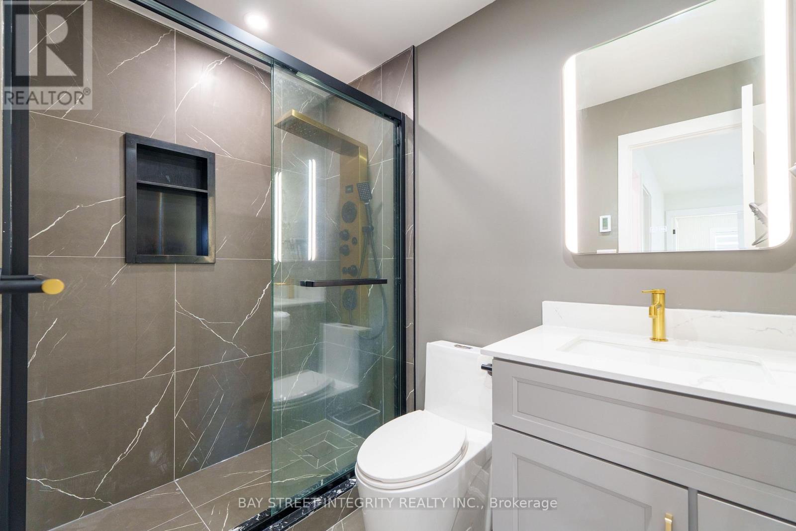 2247 RODICK ROAD - 21