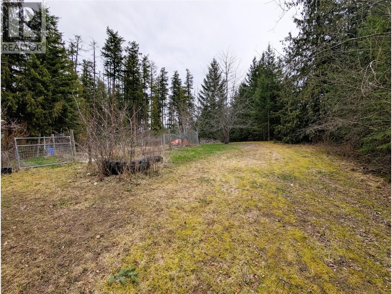2694 McKenzie Road - 9