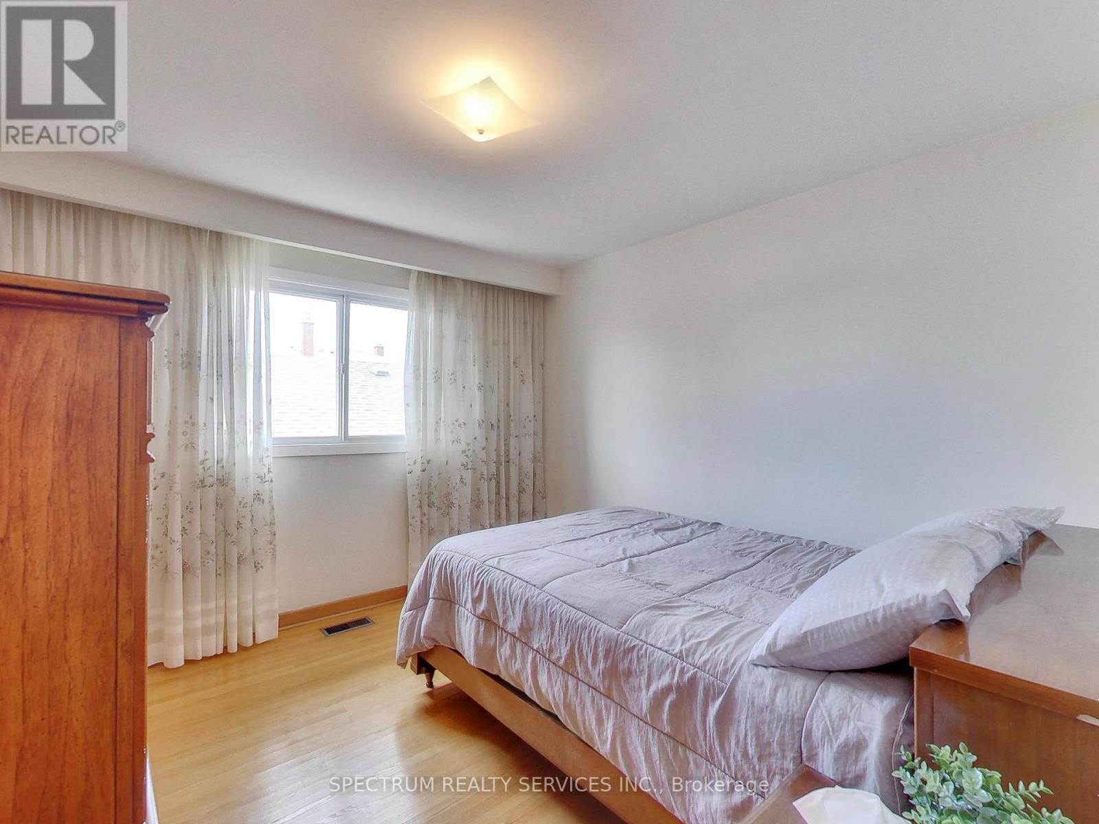 56 BLACKSMITH CRESCENT - 20